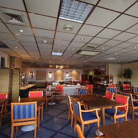 Sandton Toor Szálloda 4*